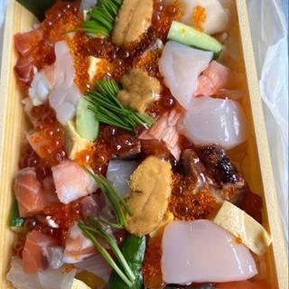 チラシ寿司(鮨マニシ)