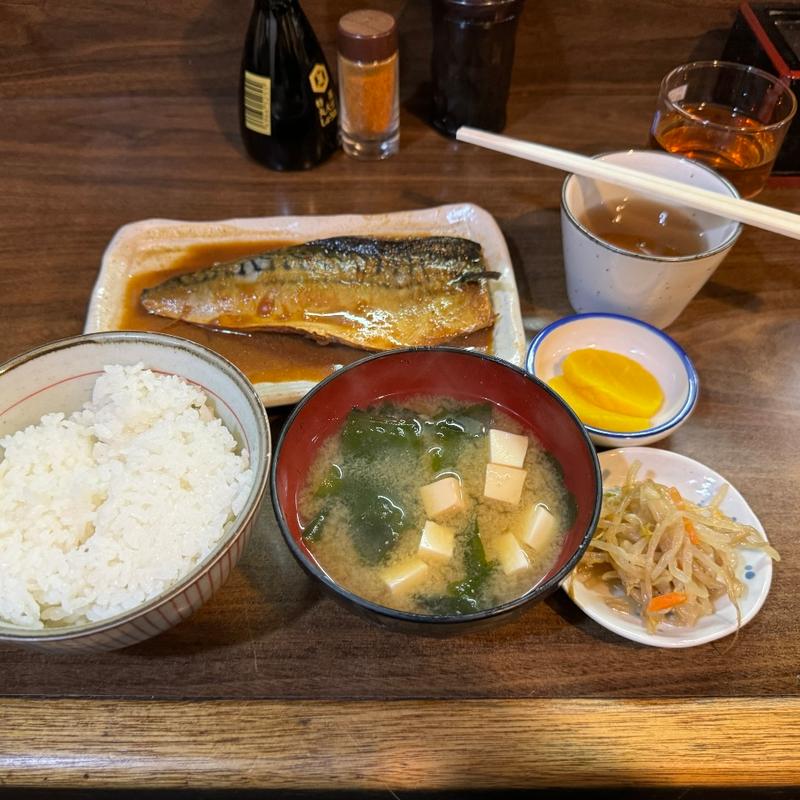 サバ味噌定食(うしお)