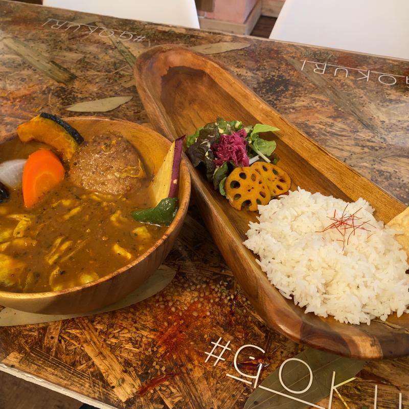 味噌の極スープ 厳選素材の相場王ハンバーグ(相場王のスープカレーGOKURI 極哩 札幌本店)