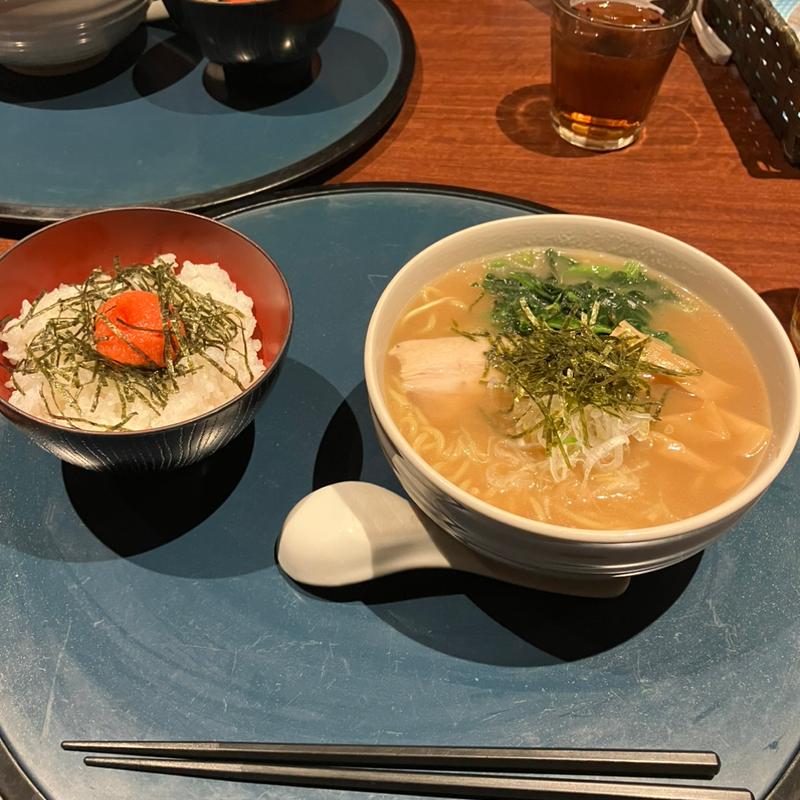 とんこつ醤油ラーメン(集合郎 はなれ （しゅうごろう）)