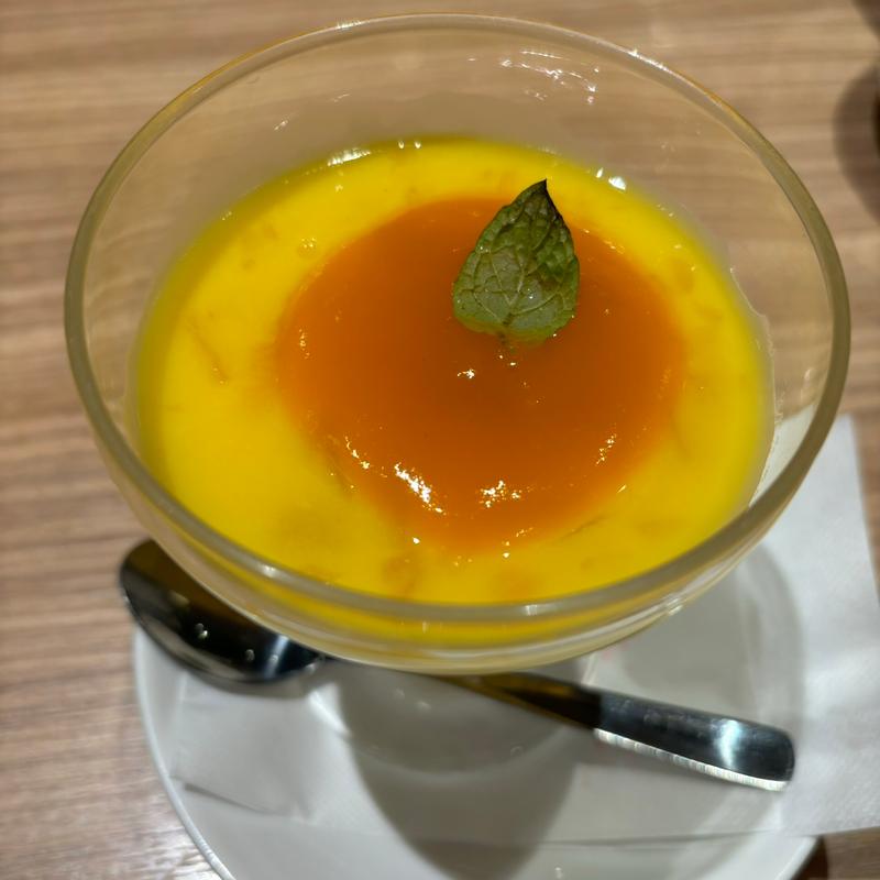 マンゴープリン(鼎泰豐 新宿店 （ディンタイフォン）)