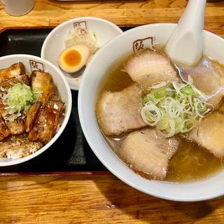 炙り焼豚ご飯セット(喜多方ラーメン 坂内 歌舞伎町店)