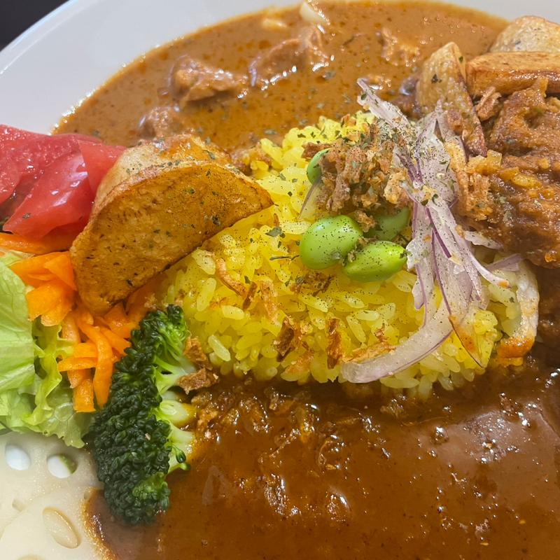 3種あいがけカレー(香辛道カレー川尻店)