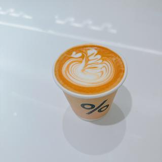 ホットカフェラテ(% ARABICA Tokyo Azabudai B1（アラビカ東京）)