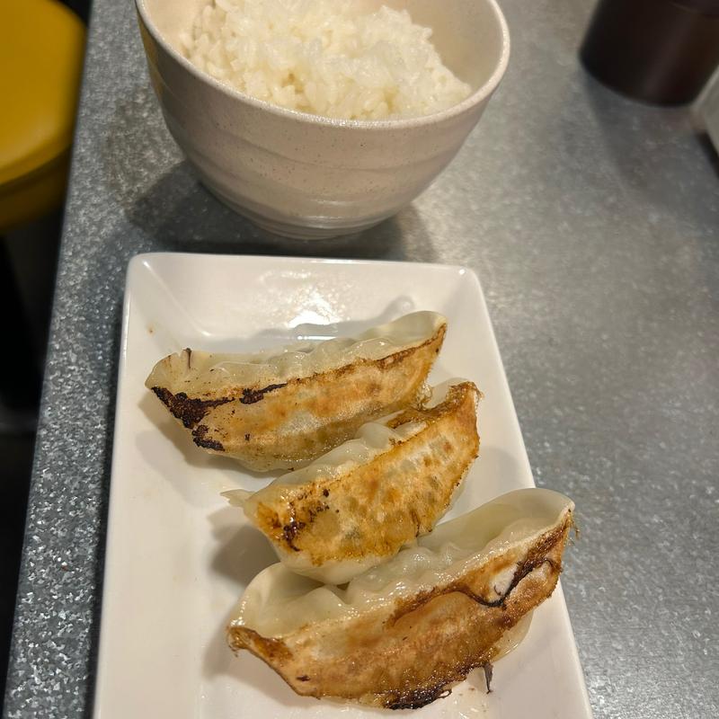 餃子3個セット(タンメン食堂 波の花 近鉄大久保駅前店)