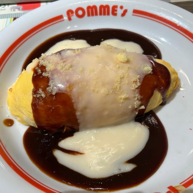 特製デミソースのダブルチーズオムライス(ポムの樹 町田モディ店)