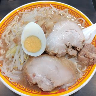 ラーメン（豚2枚・半玉子）(えどもんど)