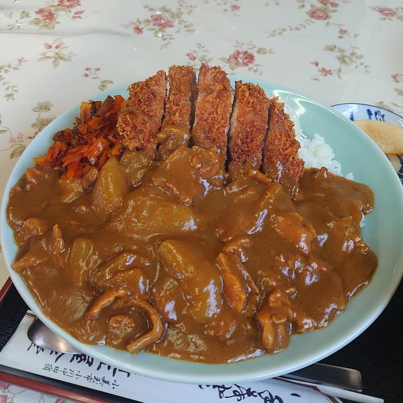 カツカレー＋大盛り(近江屋食堂)