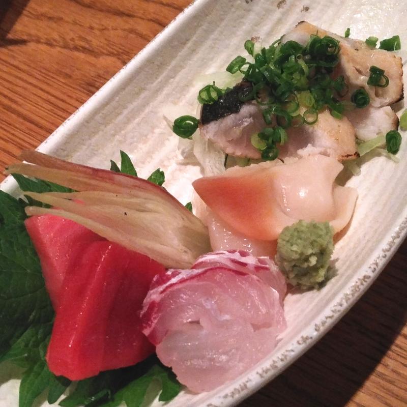 刺身盛り合わせ(もめん )