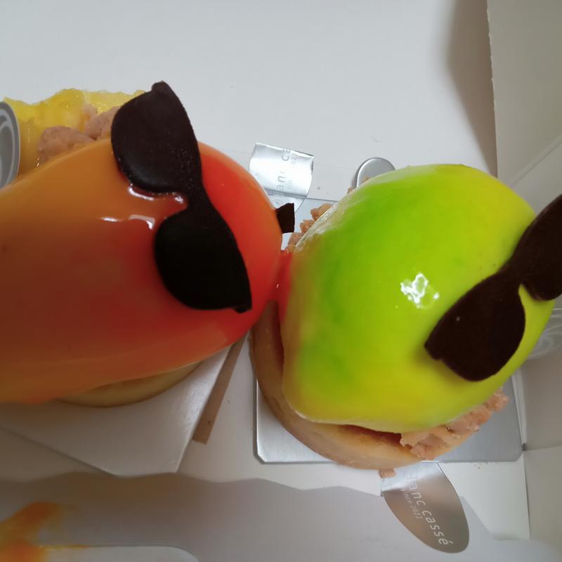 エキゾチック　(blanc cassé(ブランカッセ))