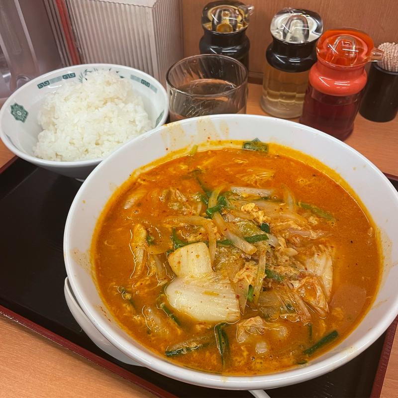 チゲ味噌ラーメン(日高屋 神田南口店)