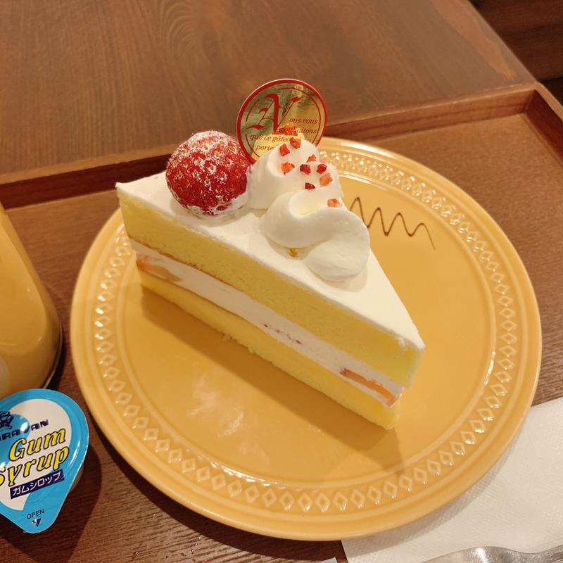 ショートケーキ(トリアノン洋菓子店 大久保店)