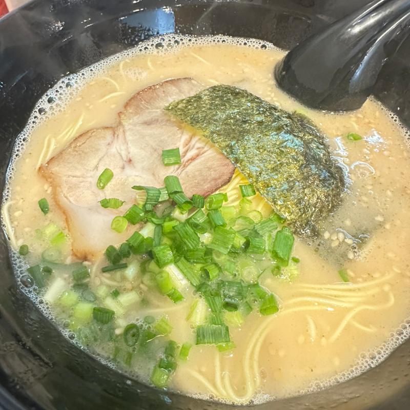白博多(博多ラーメン 長浜や 大崎店)