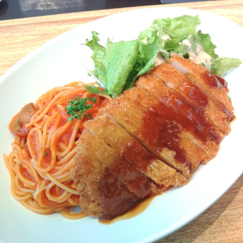 白金豚ナポリかつ(いわて花巻大食堂)