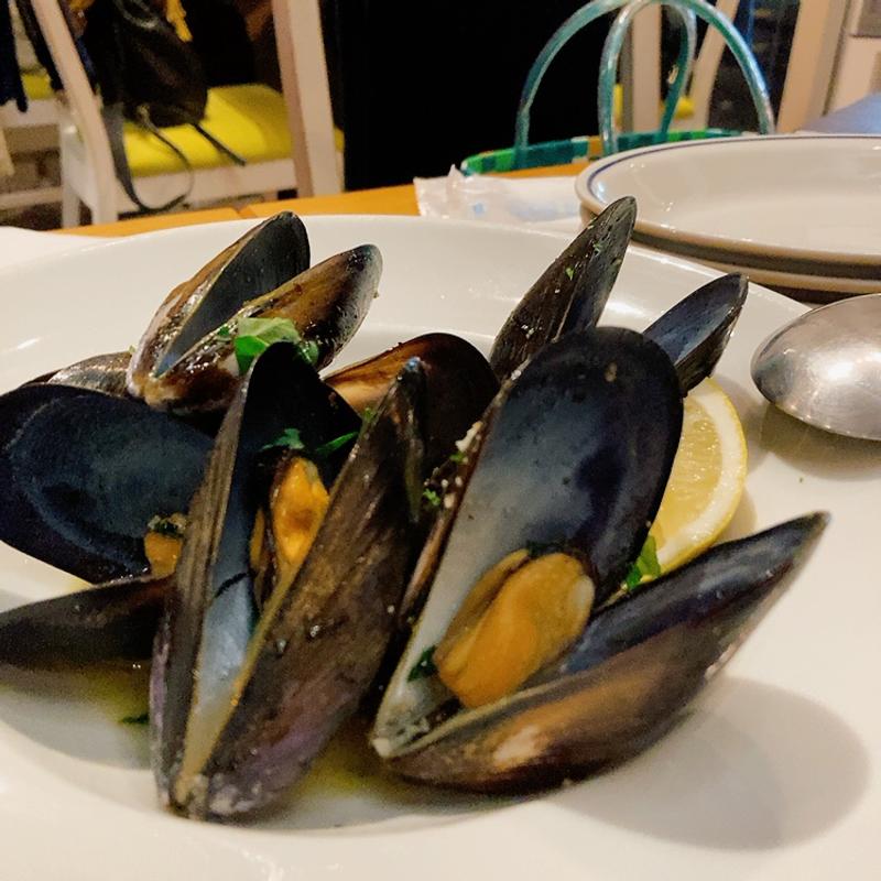 青森ムール貝の黒胡椒蒸し(イルグラード)