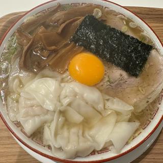 わんたん麺(マルダイラーメン)