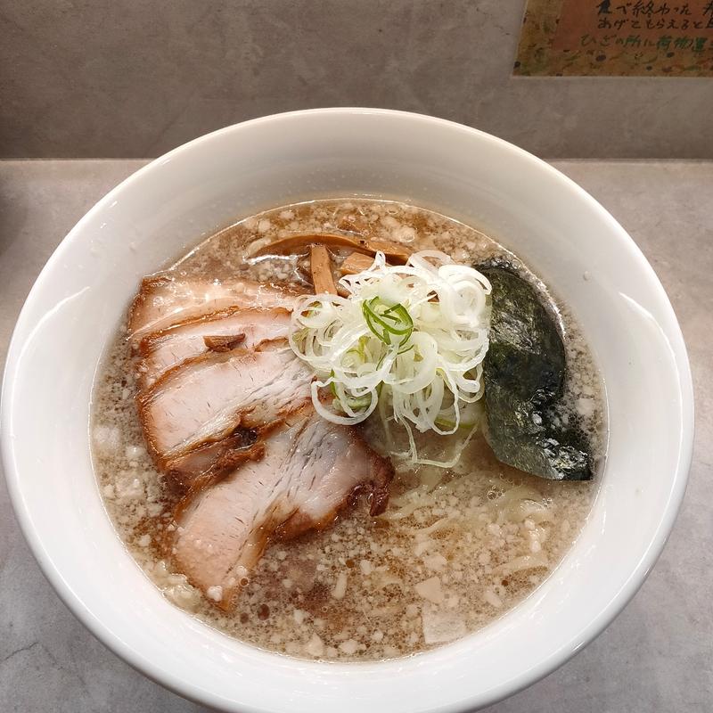 背脂喜多方風らーめん(ほのぼんヌードルズ)