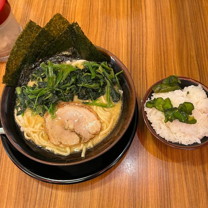 ラーメン　ほうれん草(壱角家 関内店)