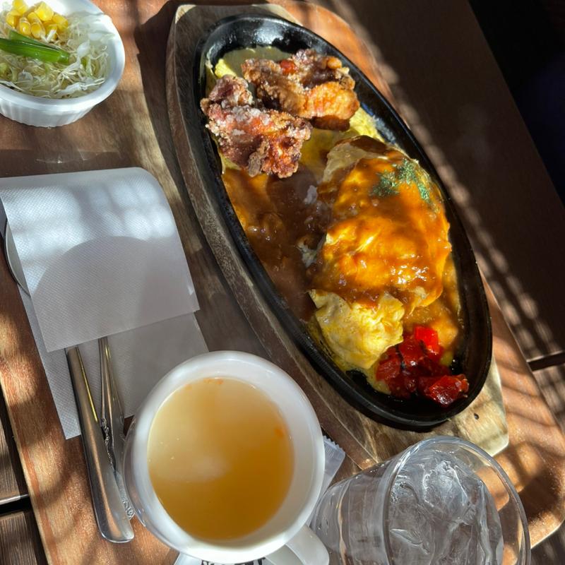 からあげオムライスランチ(伊勢虎珈琲 )