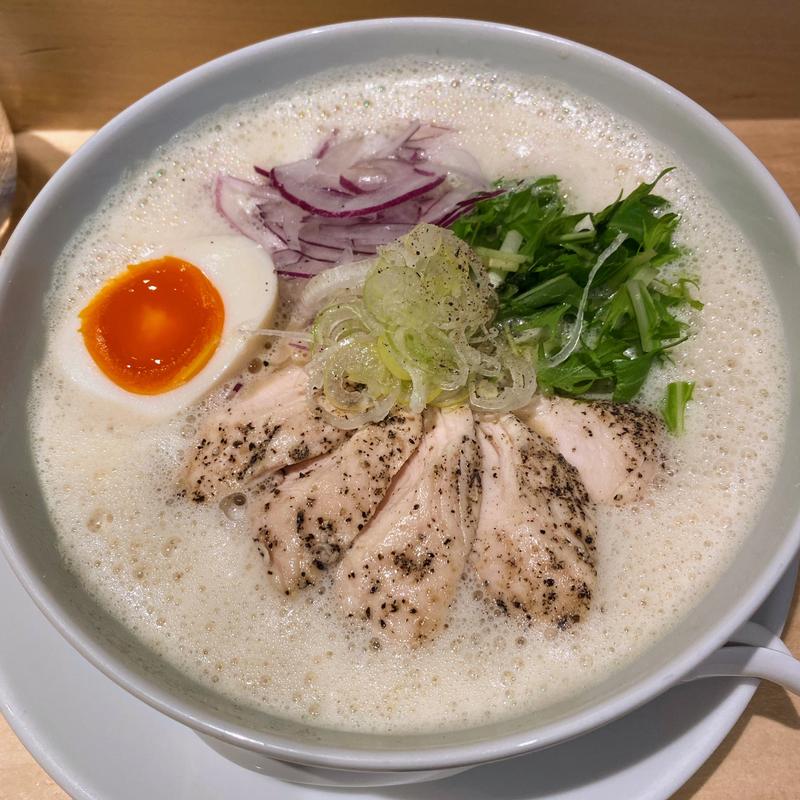 鶏白湯(鶏白湯ラーメンMUTSUKI)