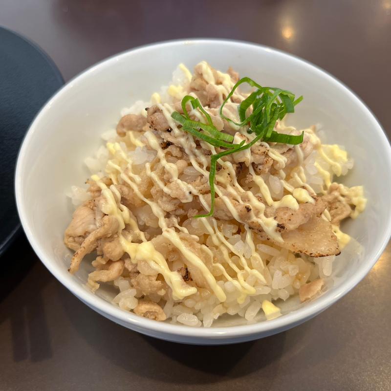ぶたマヨごはん(麺屋粉哲)