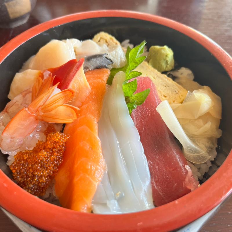 ランチ海鮮丼(たかさご寿司 )