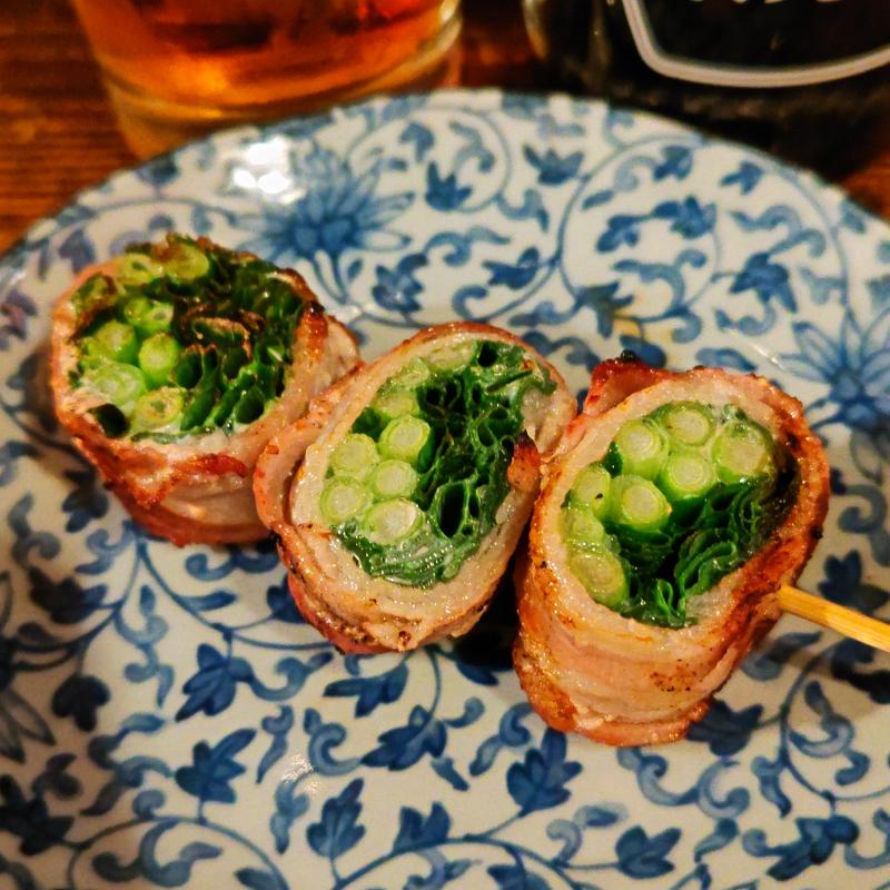 万ネギ巻き(もつ焼きごえん 野毛店)