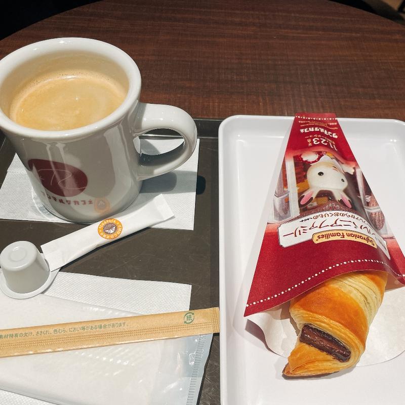 チョコクロワッサンとアメリカン(サンマルクカフェ 南久宝寺店)