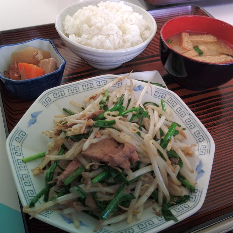 ニラレバー定食(なかはらドライブイン )