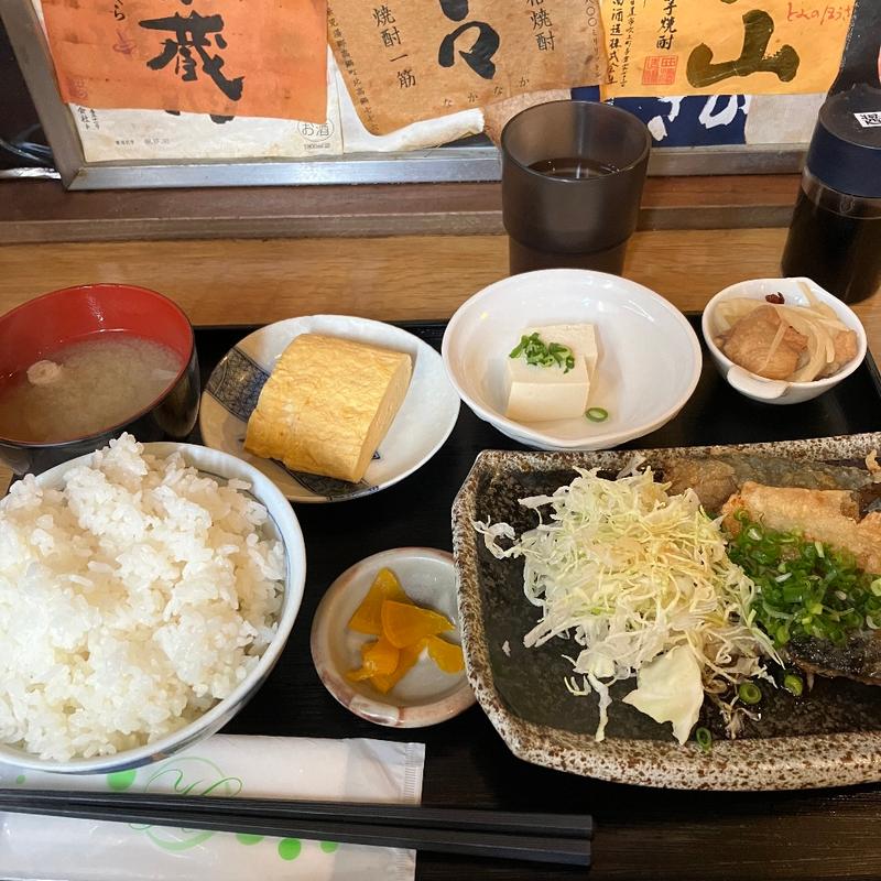 きまぐれ定食（サバの唐揚げ）(雑魚市場)