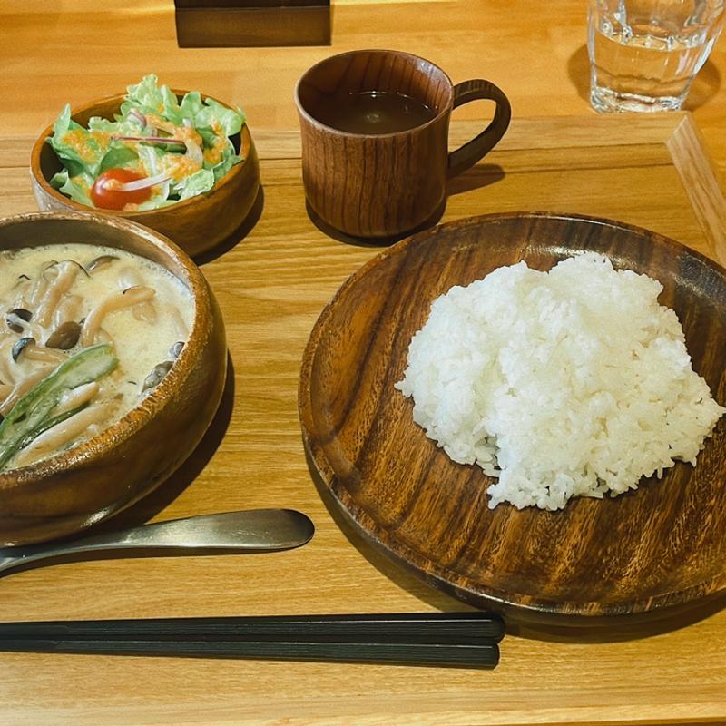 シャモダツィランチ(ブータン料理レストラン LASOLA)