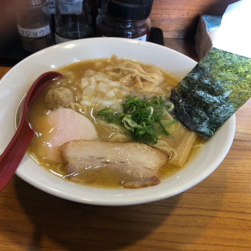 濃厚鶏醤油ラーメン(ラーメン屋 コカトリス)
