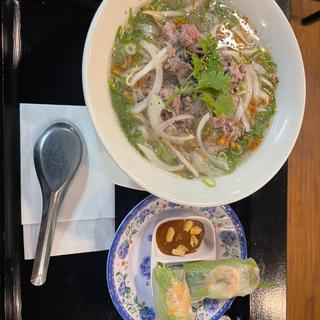 生春巻きとフォーセット(S Vietnamese Cuisine)