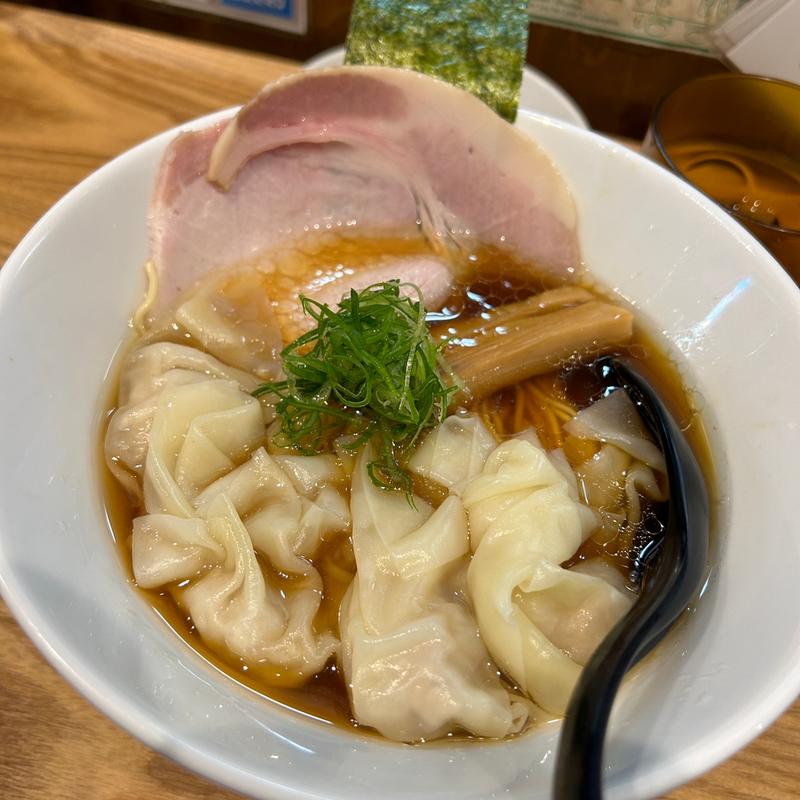 雲呑麺(麺屋33 （めんやさんじゅうさん）)