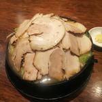 新豚骨ちゃんぽん(野菜大)+肉かぶせ