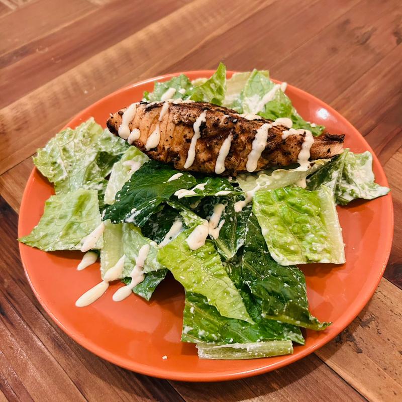 サーモンシーザーサラダ(グラトニー 代官山)