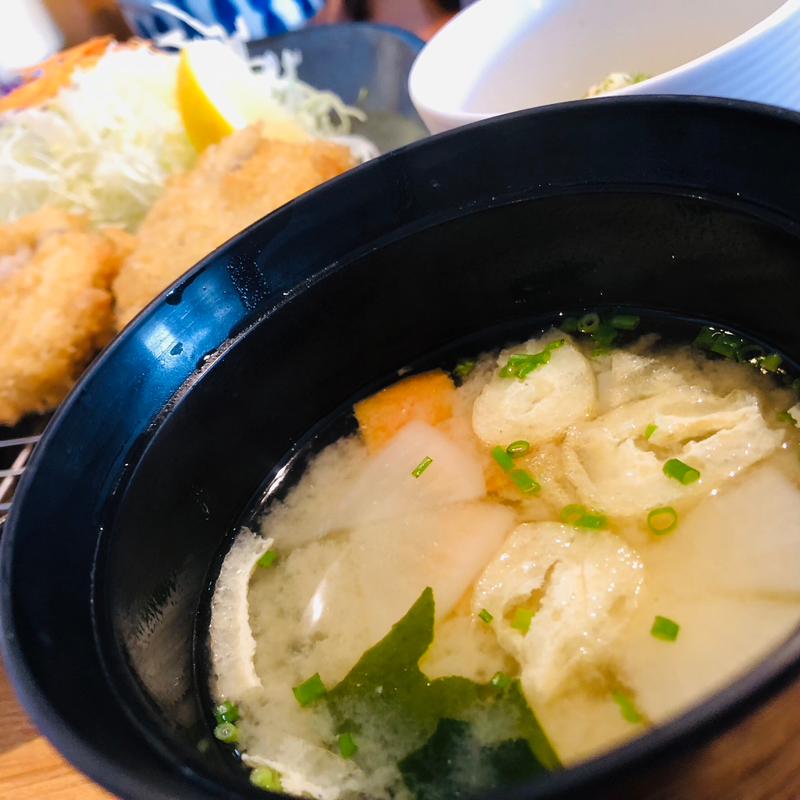 味噌汁_ヒレカツ定食(とんかつ 濱川)
