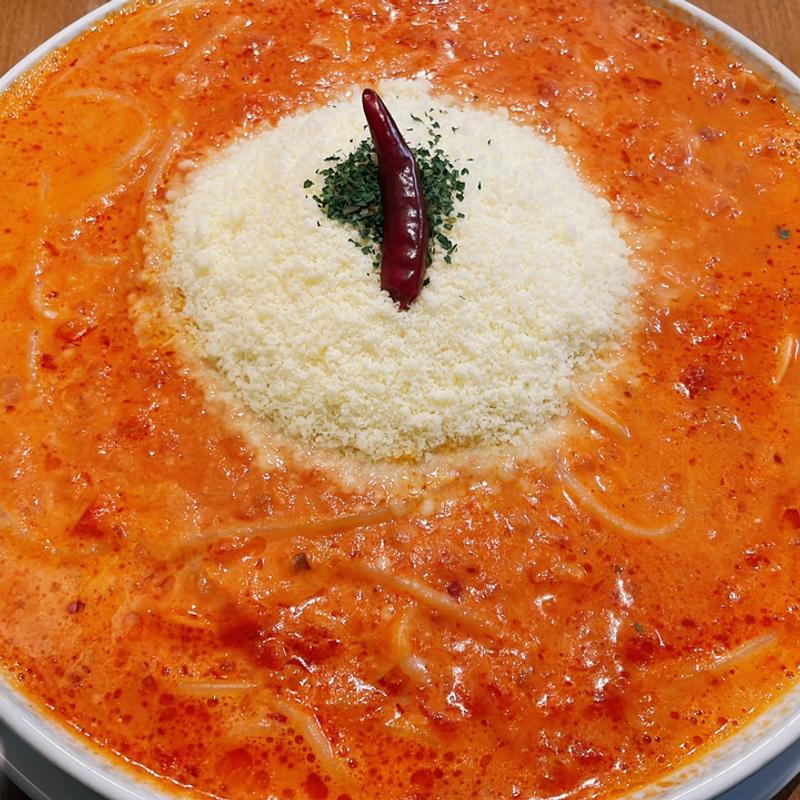 赤唐辛子とニンニクのトマトクリームソース(はらっぱ 高崎駅東口店 )