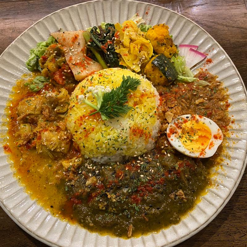 3種の薬膳カレーランチDX(LABO赤坂スパイスセンター)