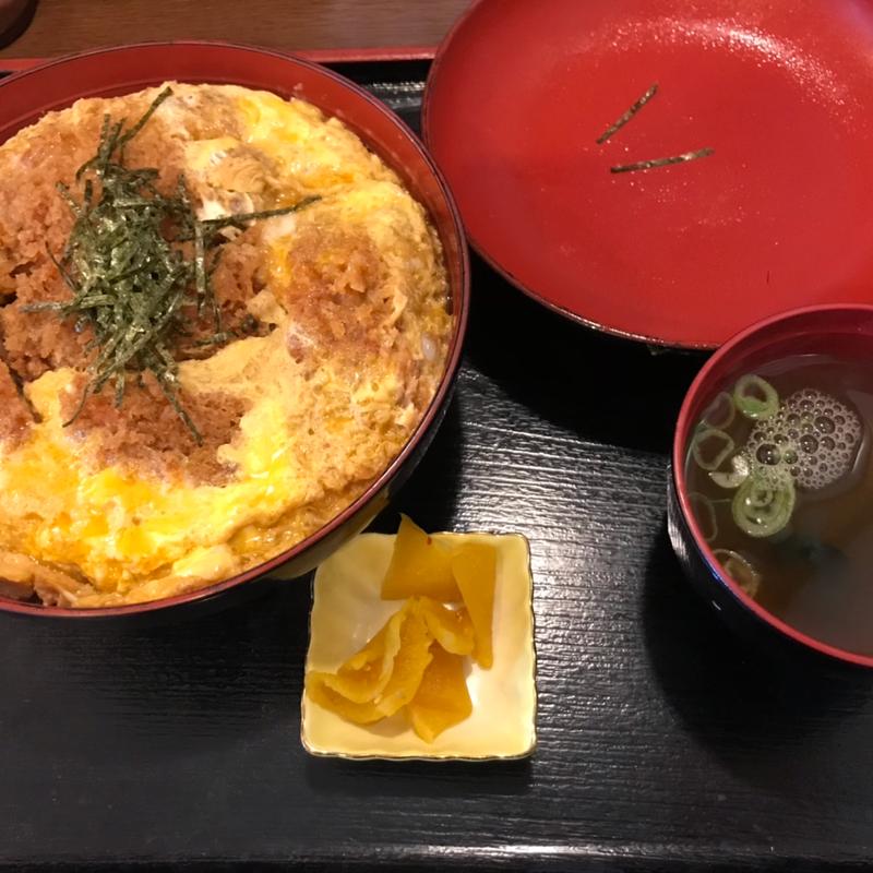 三元豚のかつ丼(みくりやうどん)