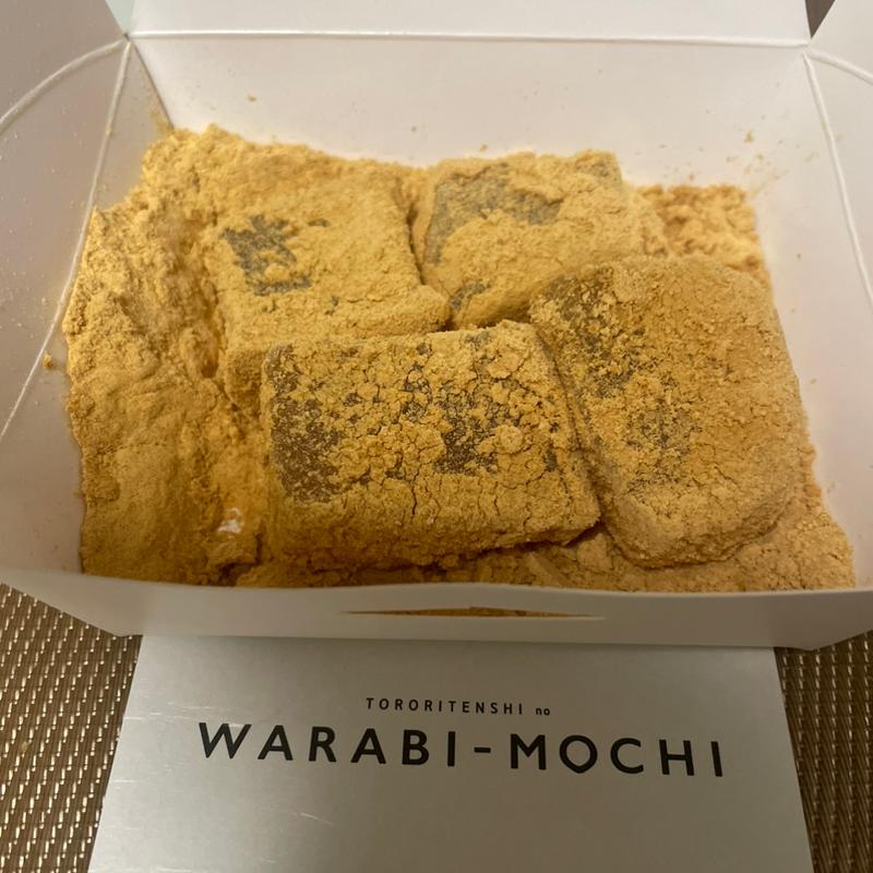 わらび餅 きな粉(とろり天使のわらびもち 天神橋本店)