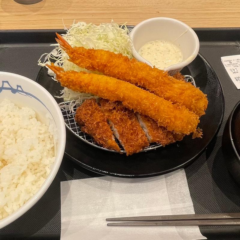 ロースかつ&海老フライ2尾定食(松屋 大宮奈良町店)