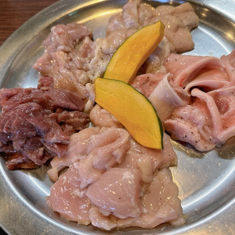 本日のお任せ5種盛り(塩ホルモン 炭楽 )