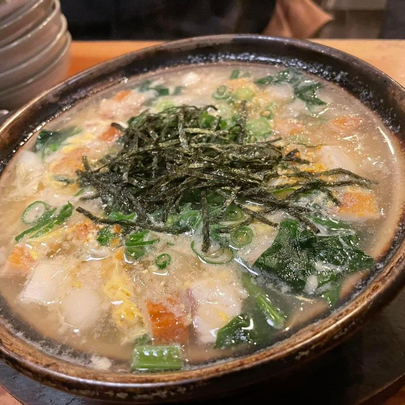 (居腹じらいや)