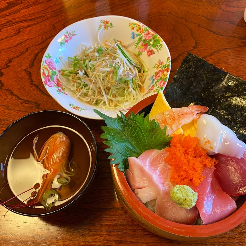 のっけ丼(鮨処大漁 )