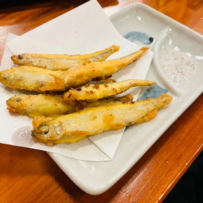ワカサギの天ぷら(もつ焼きばん 恵比寿店)