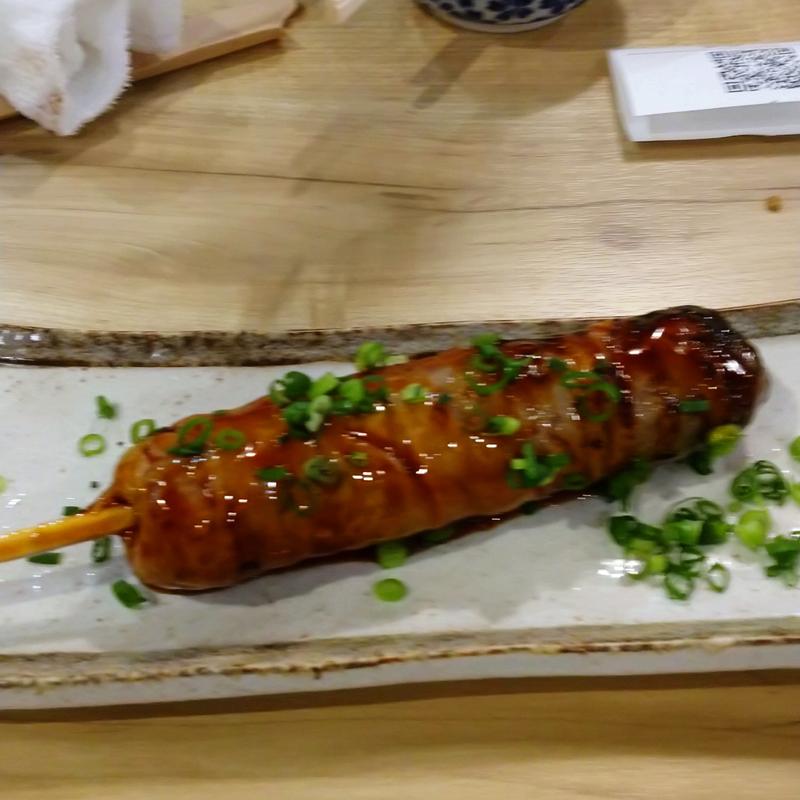 肉巻きおにぎり(焼肉ホルモン かむら精肉店 近鉄奈良店)