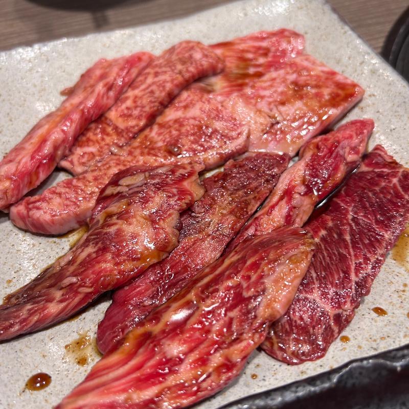 上カルビ　上ロース(上野 焼肉板門店)