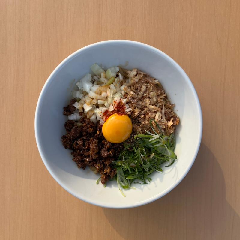 禁断の汁なし担担麺(麺道しゅはり 伊丹店)