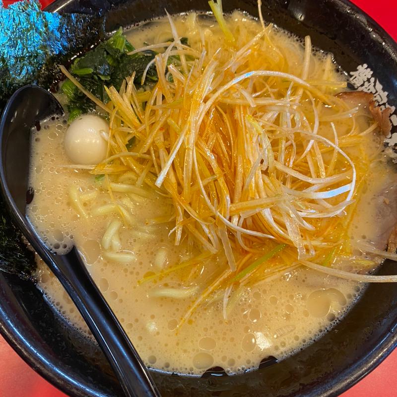 ネギラーメン(横浜家系ラーメン 名和 大和家)